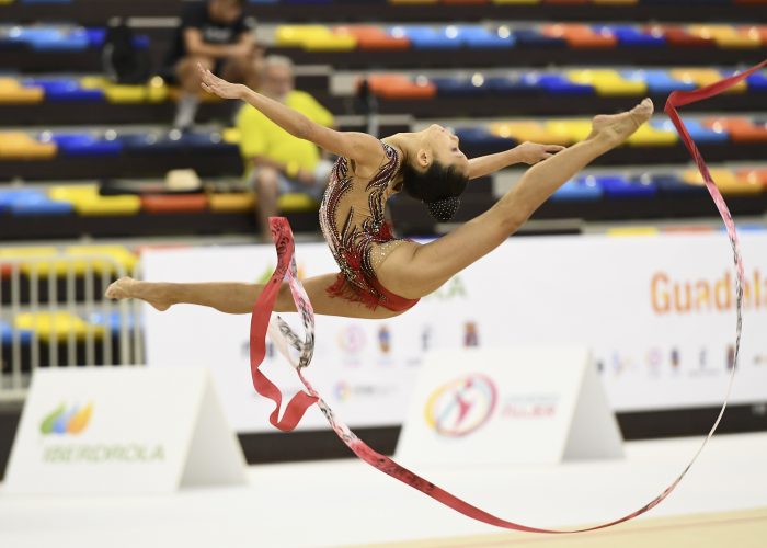 Seis gimnastas del Club Gimnasia Rítmica Jennifer Colino logran la  clasificación para el Campeonato Nacional Absoluto - Torrevieja sports city